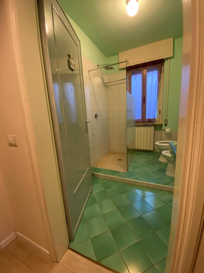 Casa Vacanze Vespucci Torre del Lago Puccini Dış mekan fotoğraf