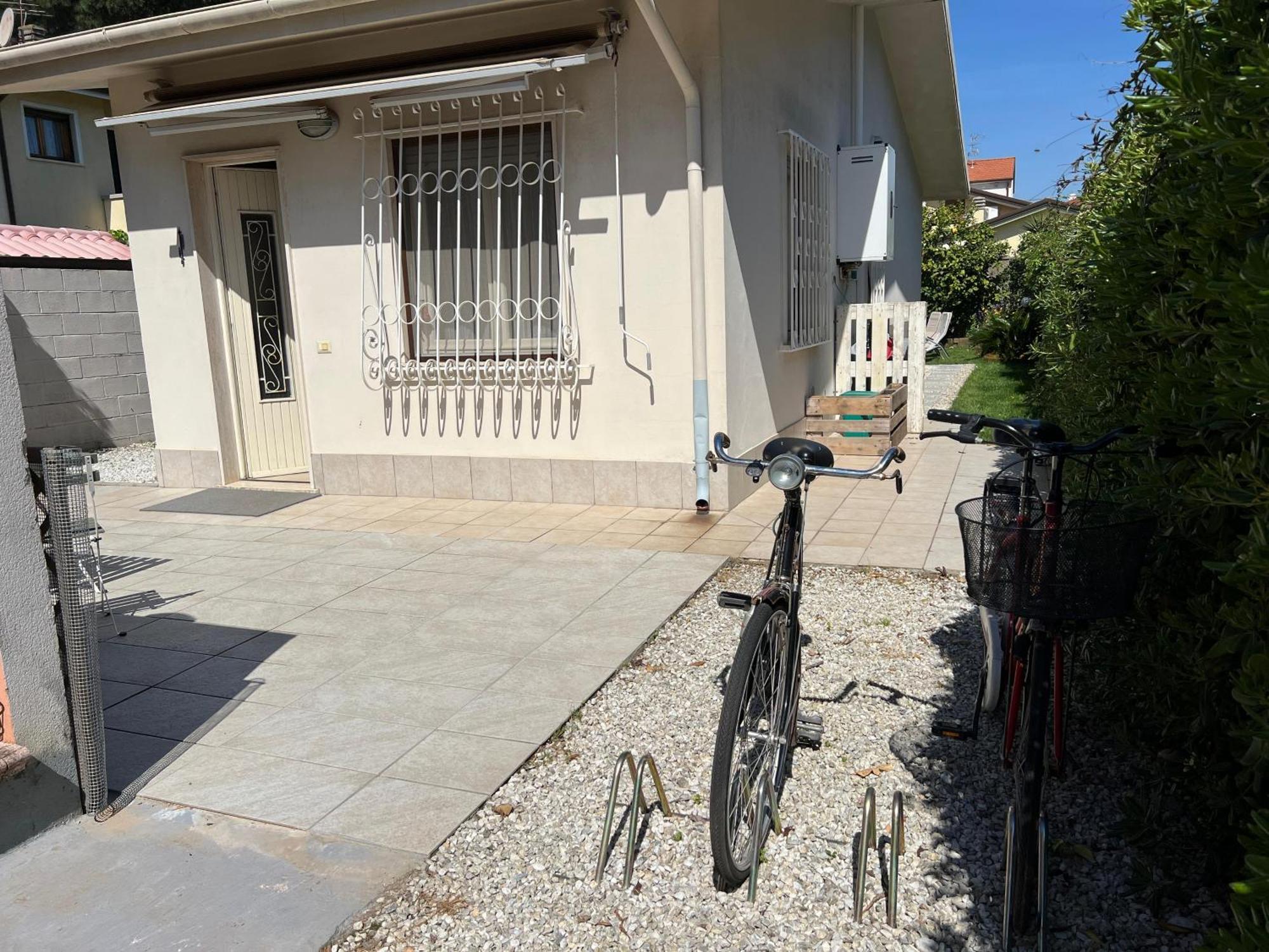 Casa Vacanze Vespucci Torre del Lago Puccini Dış mekan fotoğraf